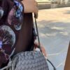 ⁦شنطة بوتيقا باوتش باللون الرمادي⁩ - الصورة ⁦7⁩